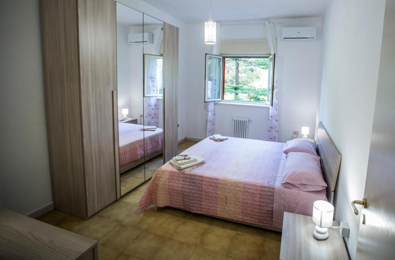 B&B La Fenice Gela Bagian luar foto