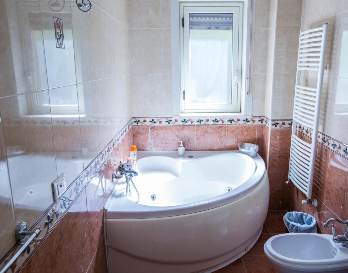 B&B La Fenice Gela Bagian luar foto